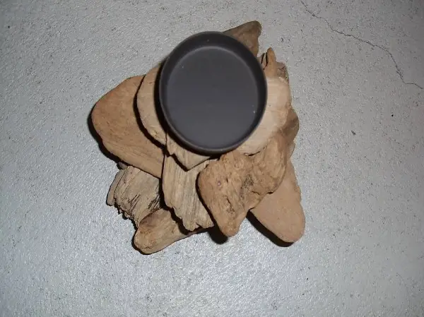 Kerzenständer aus Treibholz