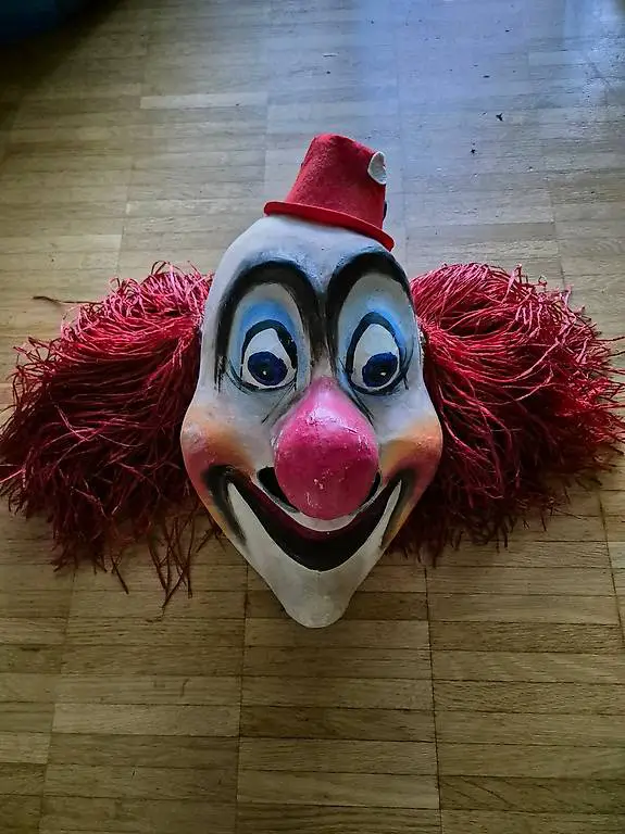 Fasnachtslarve Clown