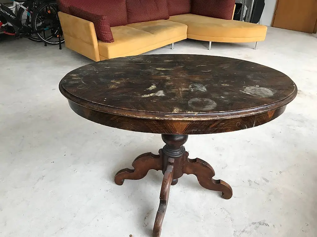 Tisch antik oval 110x75 cm Höhe 78 cm