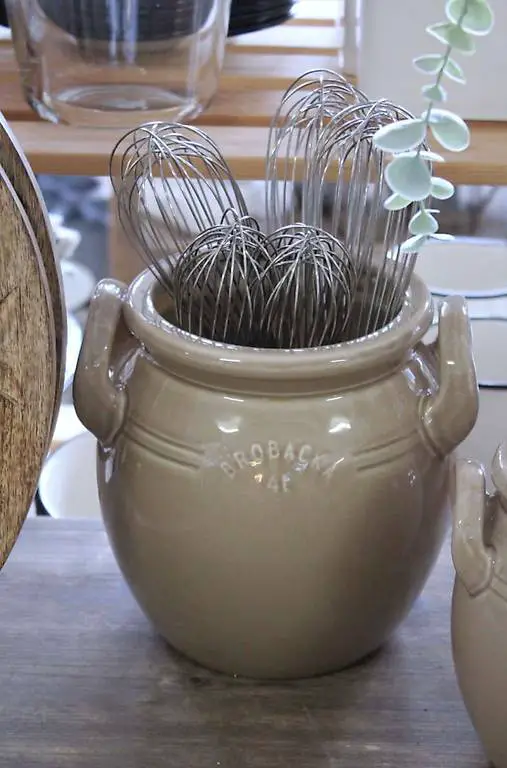 Topf Brobacka 4L Beige hoch Strömshaga Schweden