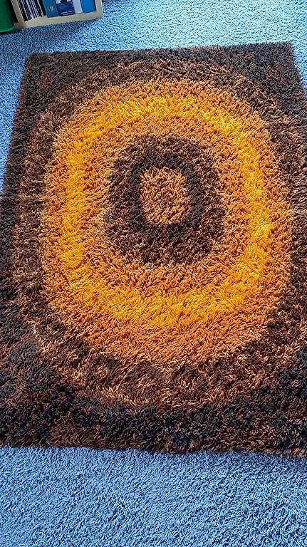 Sehr schöner Wollteppich