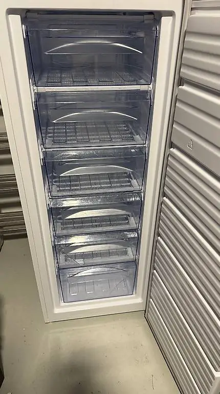 Tiefkühler Prima Vista 147 L