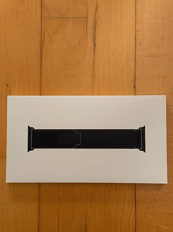 Apple Watch Ultra «Trail Loop» Black Titanium