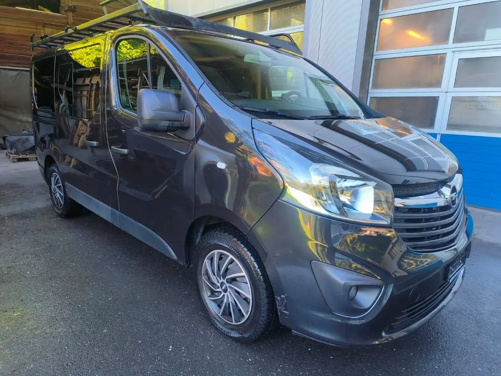 opel vivaro kombi 2.7 t l1 h1 1.6 cdti 120 s/s