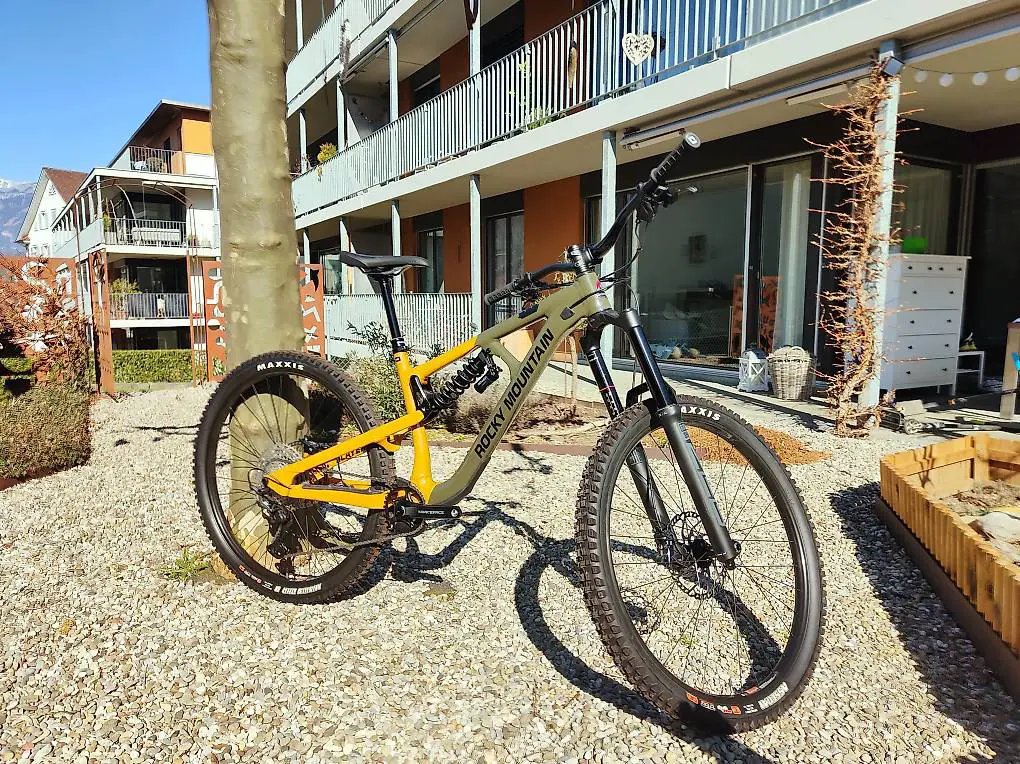Enduro Bike, Rocky Mountain SlayerNEUSpare 43%