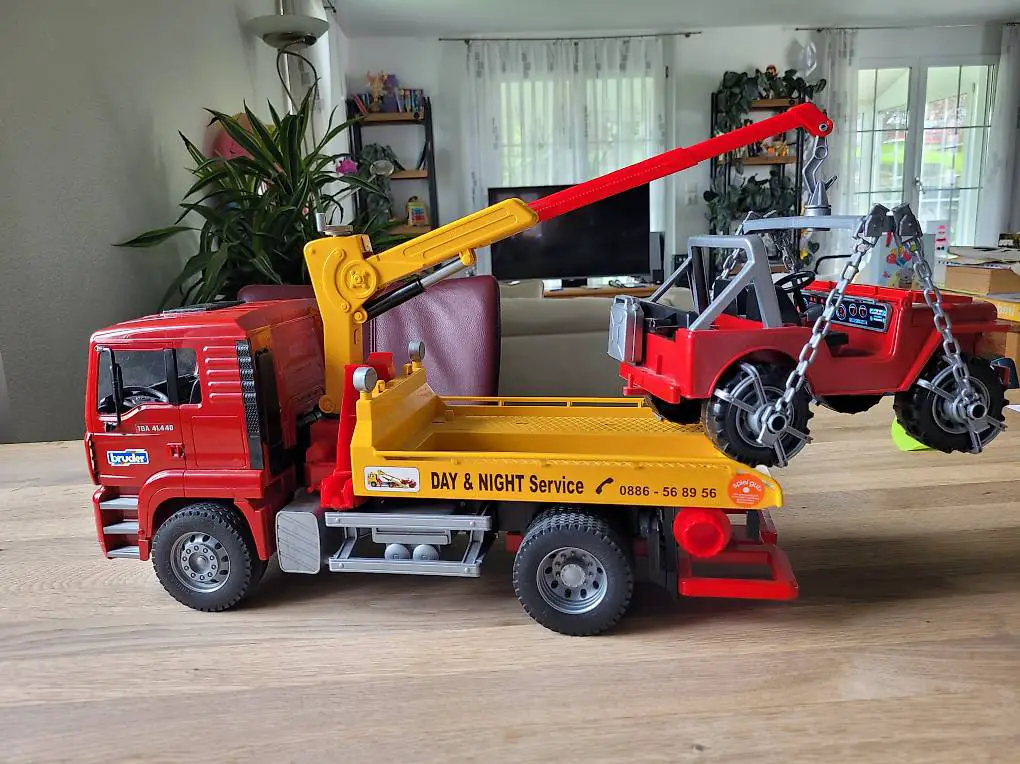 Abschleppwagen von Bruder