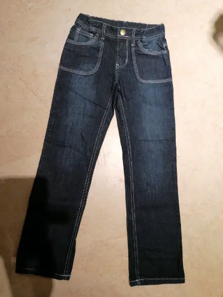 Jeans Gr. 128 Kids