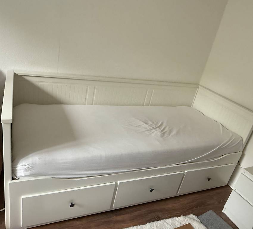 IKEA Hemnes Bett mit 3 Schubladen Weiss