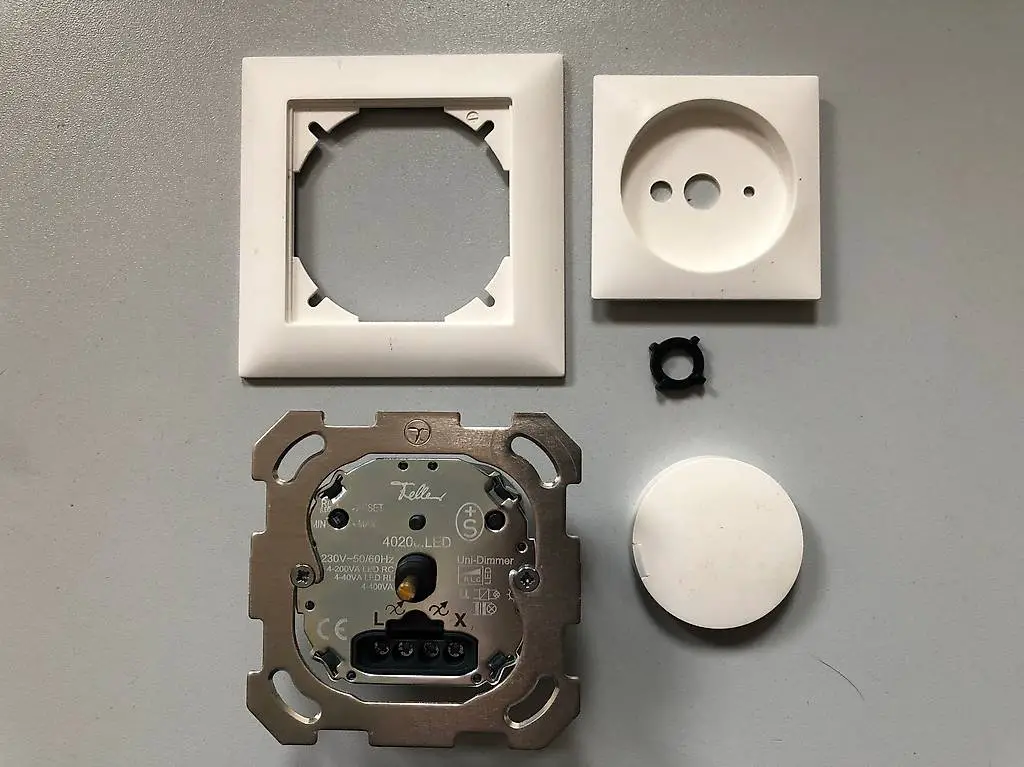 Feller UP-Wanddrehdimmer inkl. Abdeckung EDIZIOdue