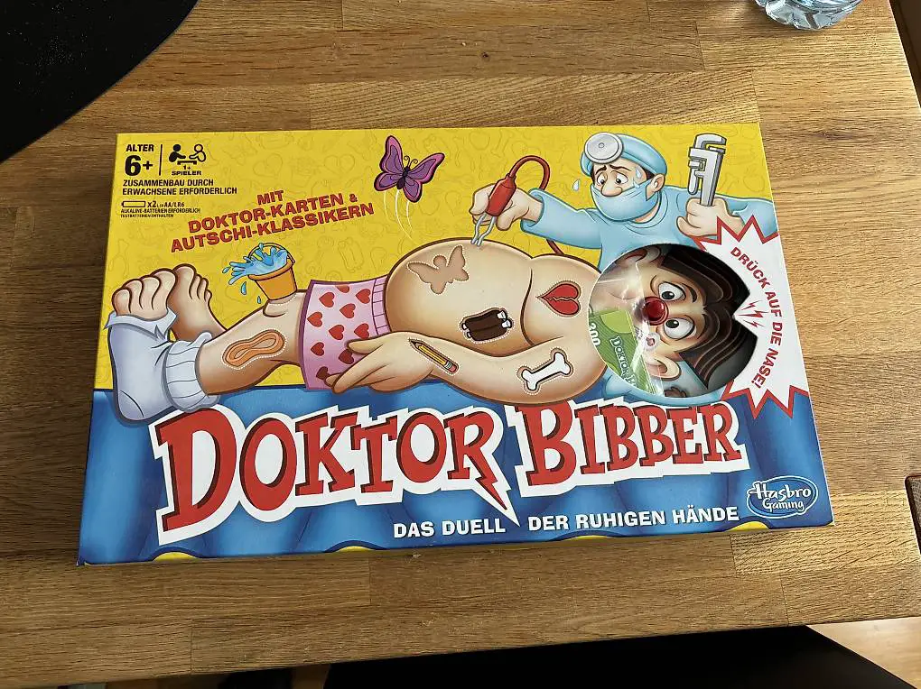 Hasbro Doktor Bibber