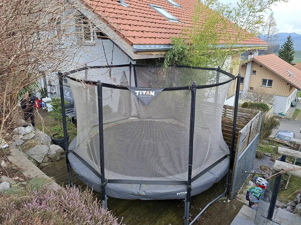 TITAN Trampolin