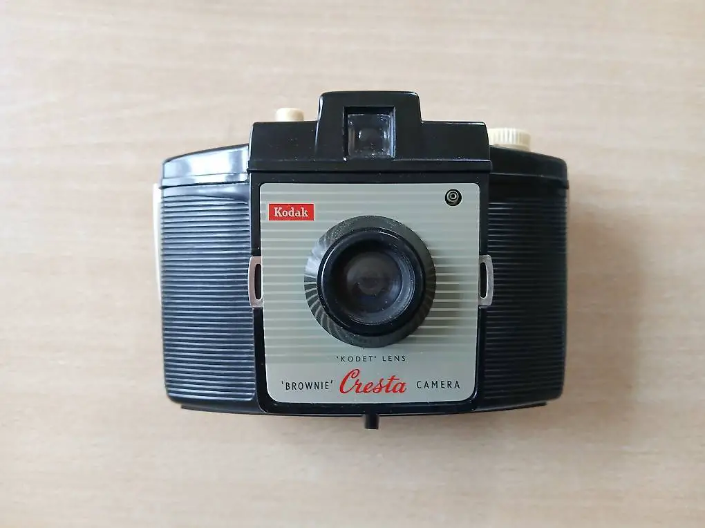 Kodak Cresta "Brownie"