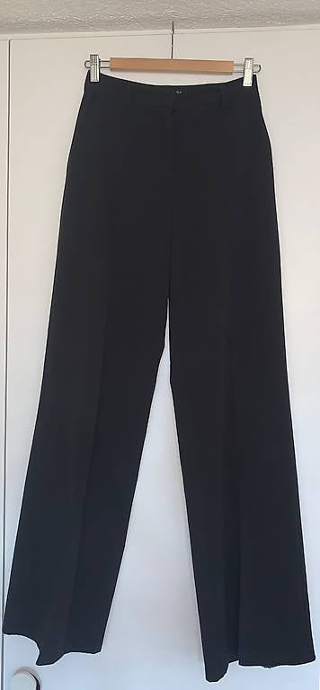 Stoffhose schwarz -34/36