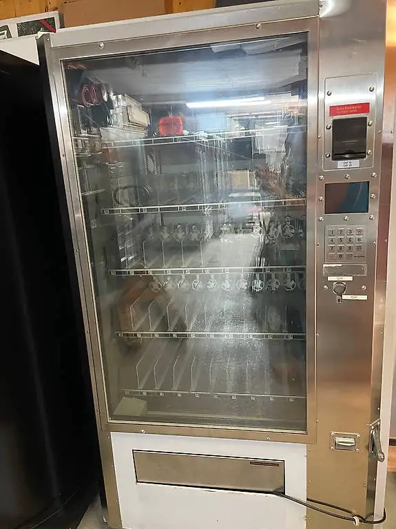 PROFI Verkaufsautomat für Getränke, Snacks usw. (Occasion)