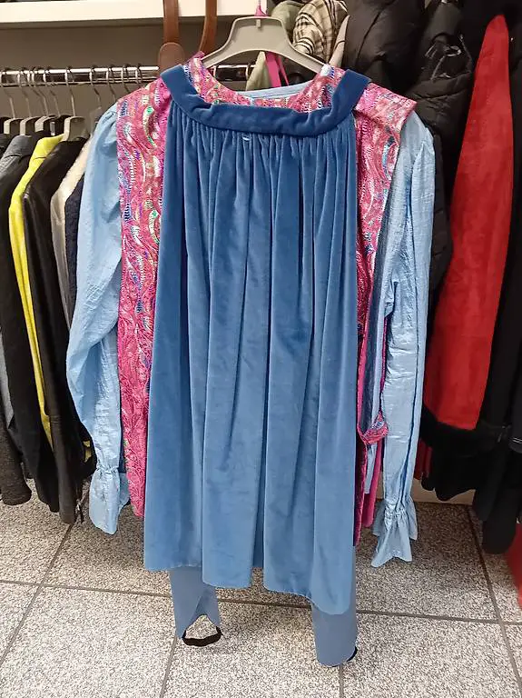 Musketiere Goschdym hellblau