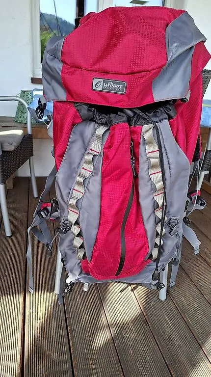 Wanderrucksack neu 75 L