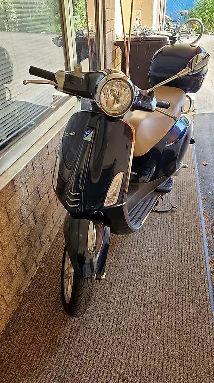 Vespa 50