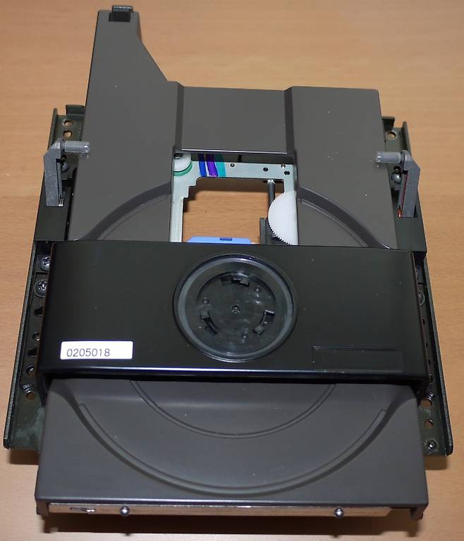 Accuphase DP-78 SACD/CD Player Mechanik/Laufwerk