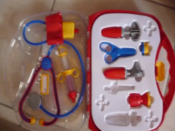 Dökterlikoffer, neuw