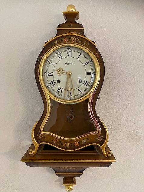 Neuenburger Pendule "Le Castel" frisch ab Revision