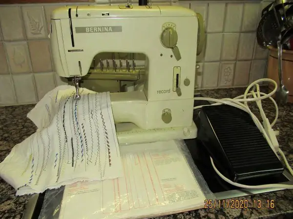  Nähmaschine 730 Bernina Record