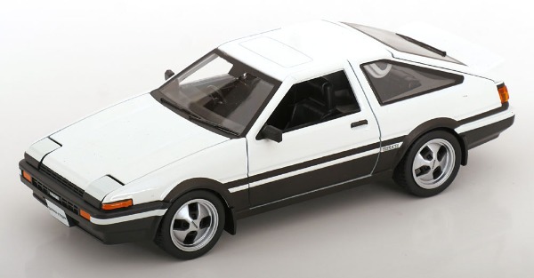 NEU: Toyota Sprinter Trueno AE86 1983-1987 RHD weiss /