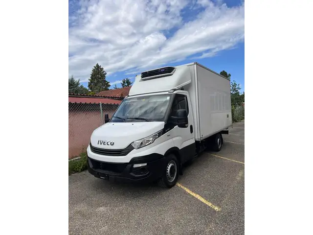 IVECO, Daily 35S14G CNG mit Kühlaggregat, Kühlfahrzeug