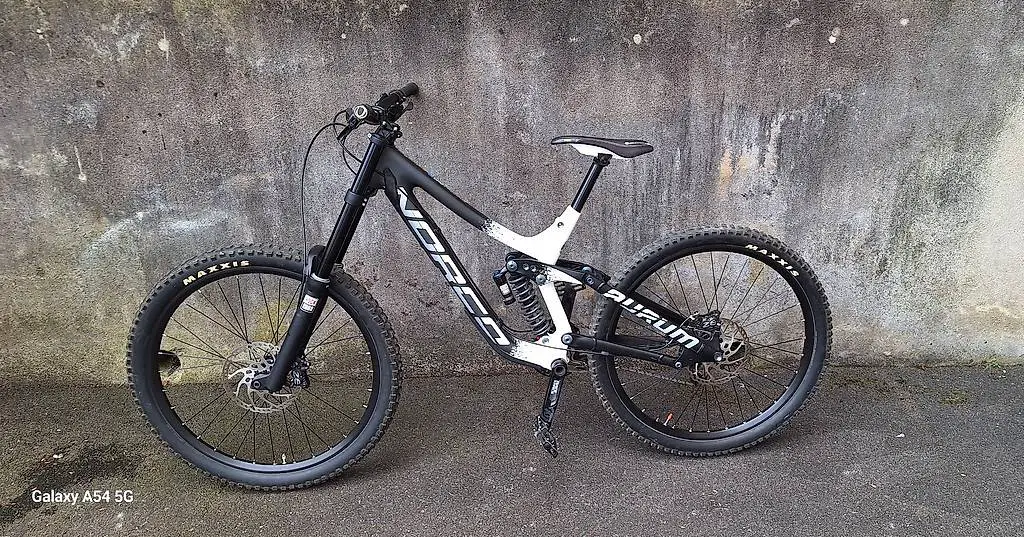 DH - Bike Norco Aurum c7.3