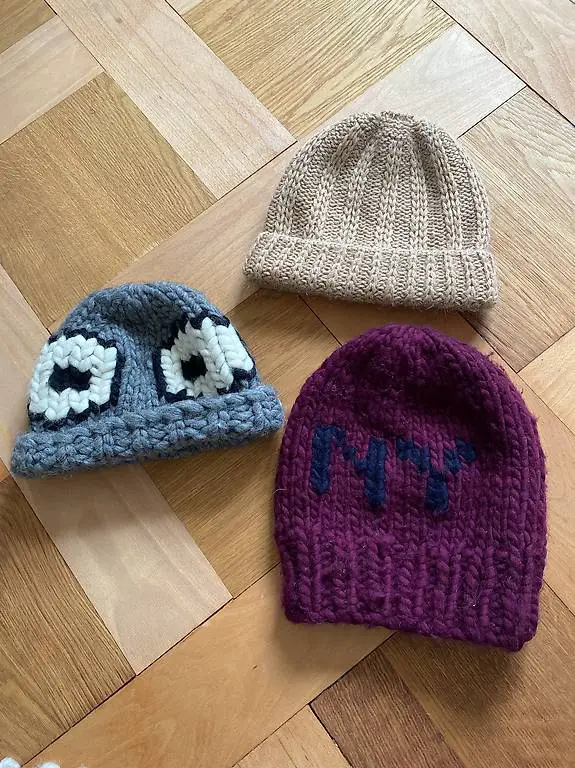 Wollmützen Claudie Pierlot / Wool & the gang