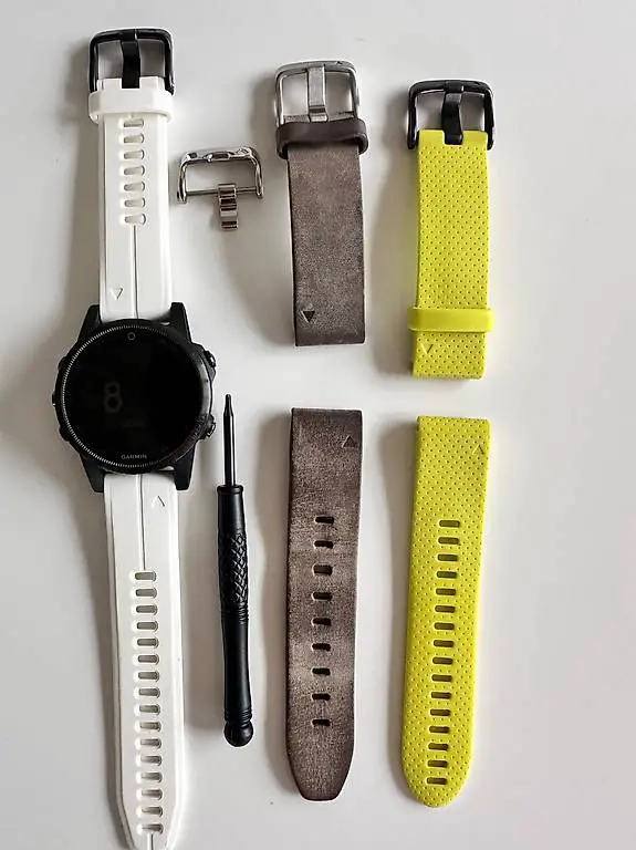 Garmin Fenix 5s Saphir Edition GPS-Multisport-Smartwatch