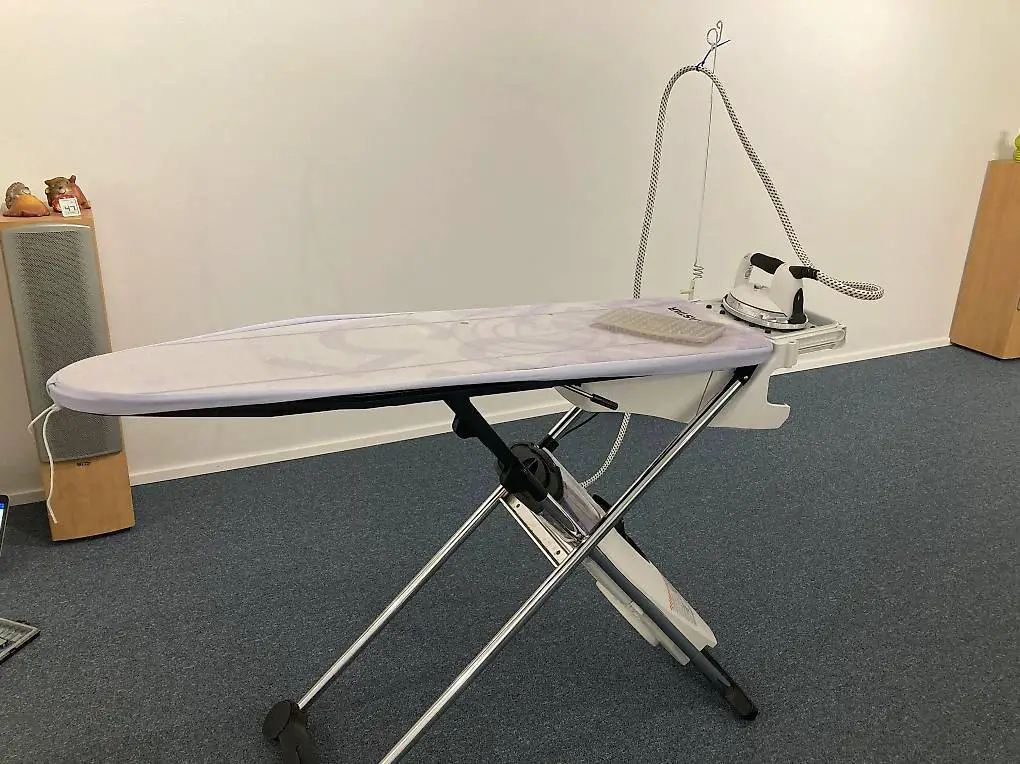 Laura Star Dampfbügeleisen