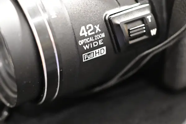 NIKON Bridge-Kamera NIKON P510 - 42x optischer Zoom - 16.0 MP