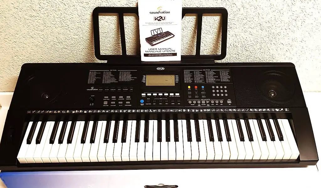 NEU Keyboard SOUNDSATION mit MP3-Player u. Speaker