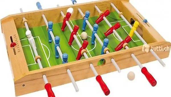  Töggelichaschte, Tisch-Fussballtisch