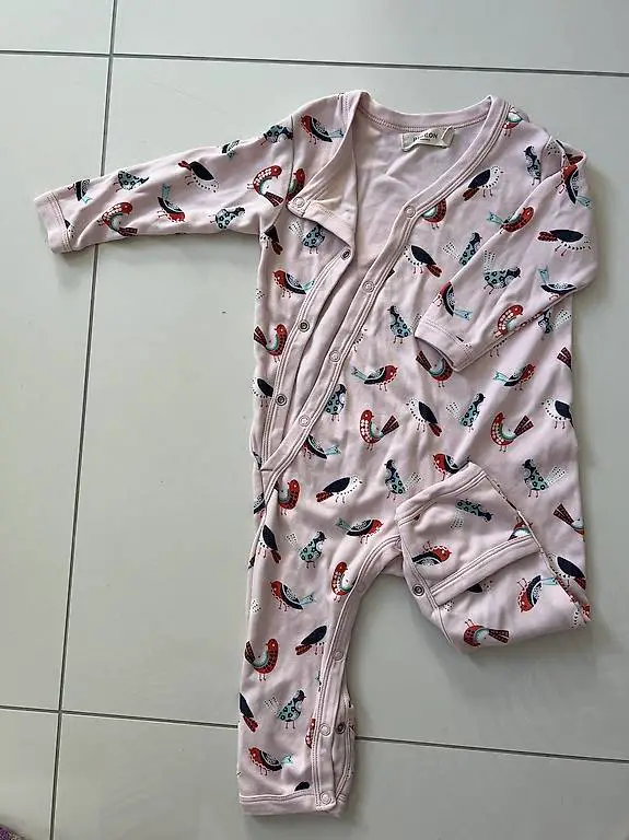 Schlafanzug mit Vögeln von Pigeon Organics 6-12M