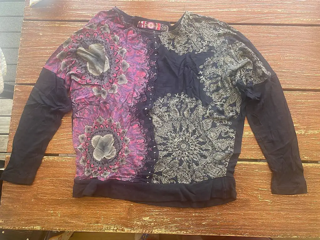 Desigual Langarmshirt, sehr feiner Stoff, Gr. 134 - 140