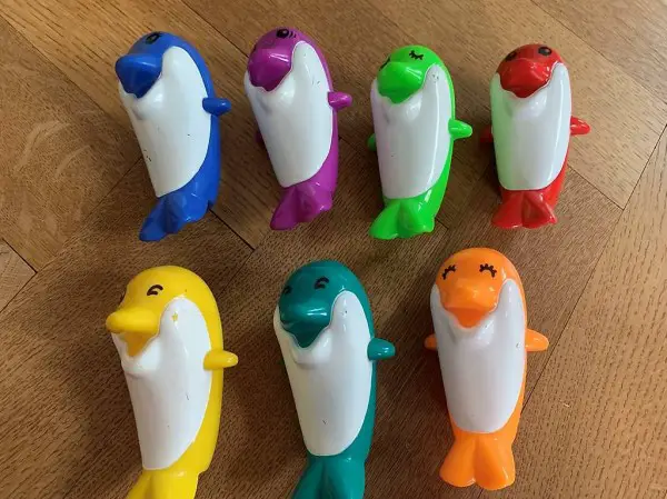 7 Delphine für baden 7 Dauphins pour le bain