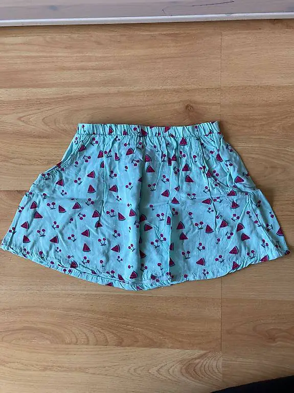 Jupe Grösse 116 Melonen & Kirschen