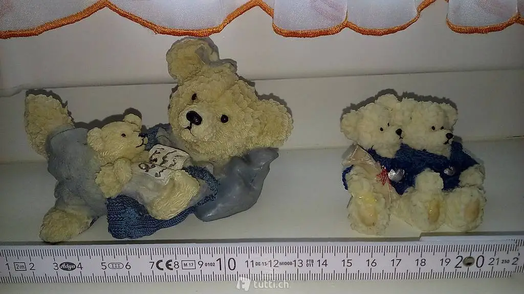 Bärenfamilie aus Polyresin