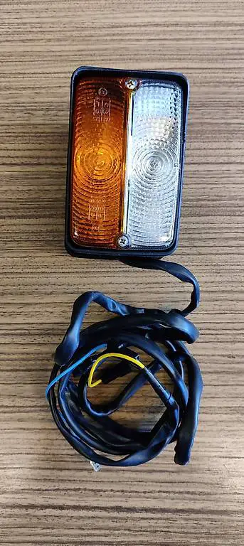 Leuchte Claas Ares + Claas Arion 820 7700032210