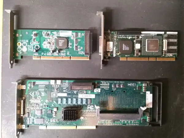 3 schede controller scsi con due cavi