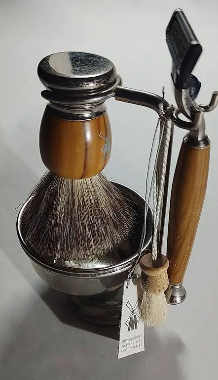 Nass-Rasierset neuwertig