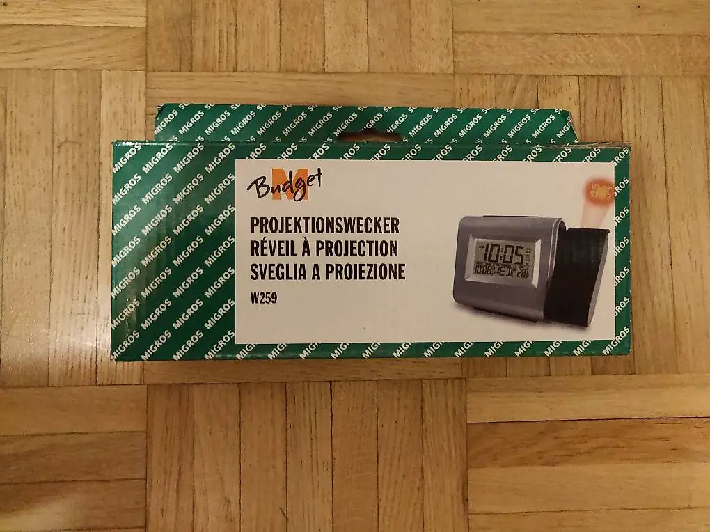 M-Budget Projektionswecker