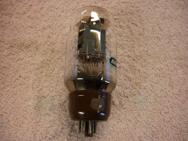 GEC KT66 Röhre / tube
