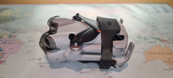 DJI Mini 4 Pro Fly More Combo