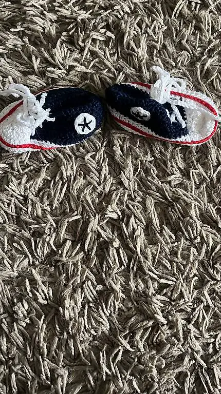 Babyschuhe handgestrickt neu