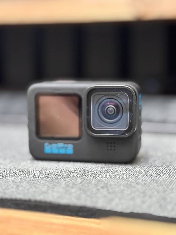 Fast Neue GoPro Hero 10 mit viel Accessoire"s
