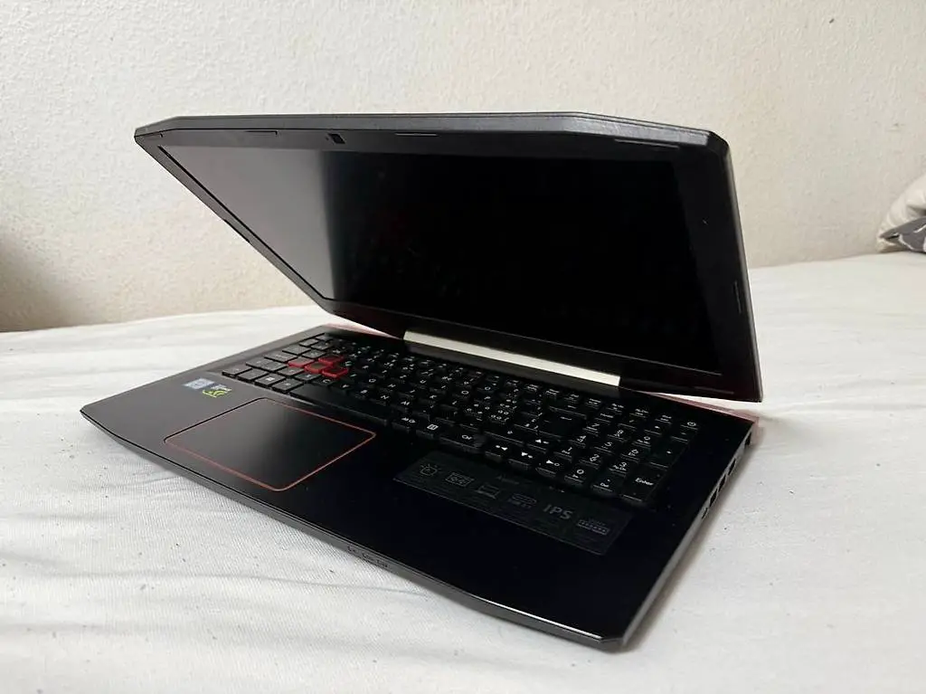 Gaming Laptop - Acer Aspire VX5-591G