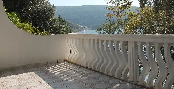 Strandhaus 120m2 Grundstück 360m2 Meer 10m. Panorama