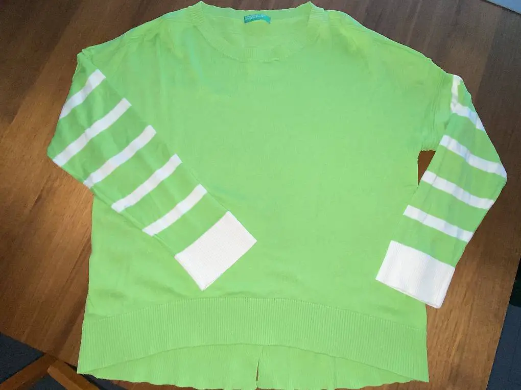 Benetton Damen Pullover leicht Gr. M oversize